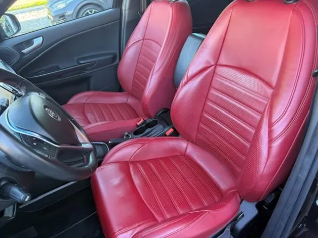 Alfa Romeo Giulietta 1750 TBi Veloce TCT