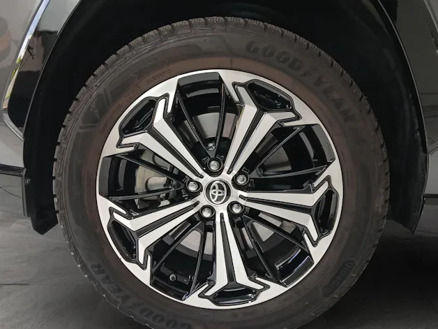 Toyota RAV4 2.5 Plug-In-Hybrid Platinum
