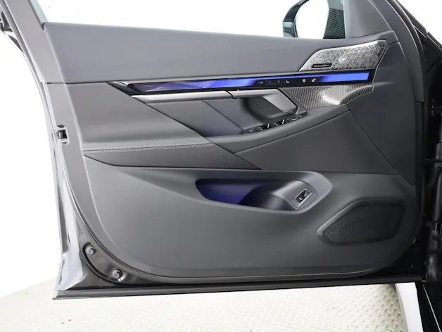 BMW M5 xDrive Touring