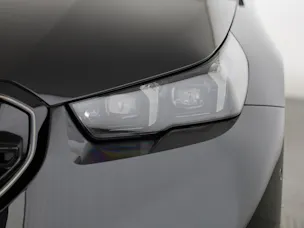 BMW M5 xDrive Touring