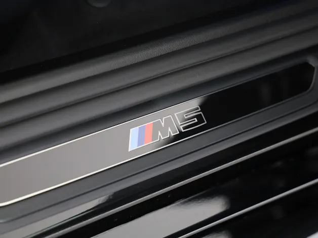 BMW M5 xDrive Touring
