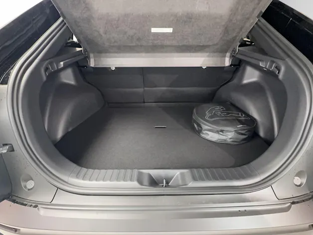 Toyota C-HR+ Premium AWD