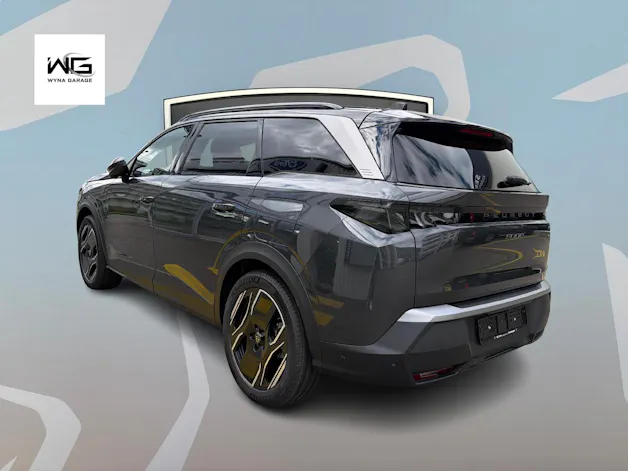 PEUGEOT 5008 1.6 PHEV 225 GT Exclusive
