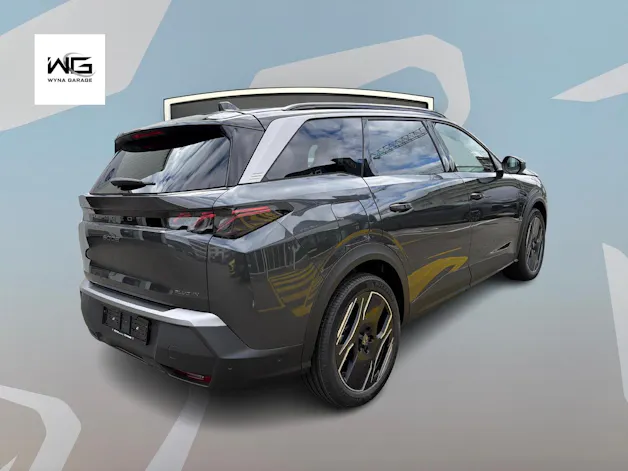 PEUGEOT 5008 1.6 PHEV 225 GT Exclusive