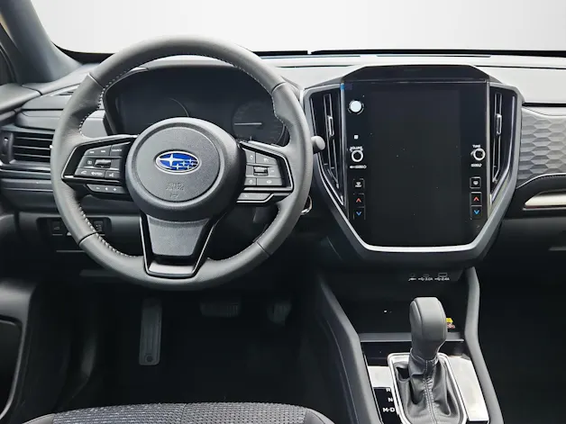 Subaru Forester Station 2.0i e-Boxer Swiss Plus