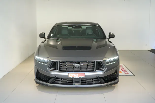 Ford Mustang Coupé 5.0 V8 Dark Horse