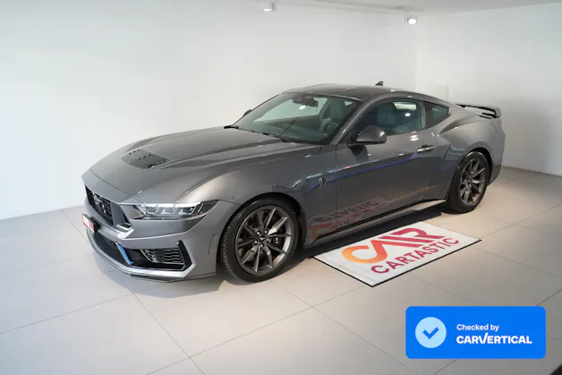Ford Mustang Coupé 5.0 V8 Dark Horse