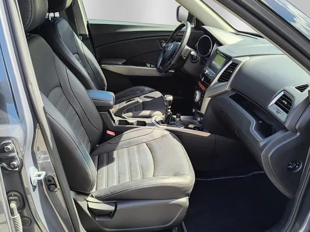 SsangYong Tivoli 1.6 e-XDi Sapphire 4WD