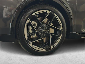 https://vehicle.imgix.net/4322318/e23e18b3-5f1c-45de-bbbd-ac2f5a229b91.jpg