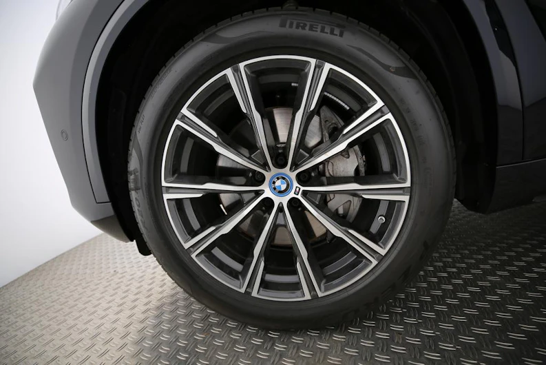 image du véhicule BMW X5