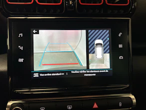 https://vehicle.imgix.net/4322352/2d74c0d2-14f3-496b-bb07-a9ead5754fb6.jpg