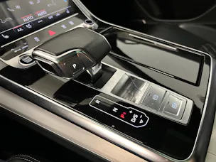Audi Q8 3.0 45 TDI Black Edition quattro T-Tronic