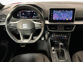 https://vehicle.imgix.net/4322381/4e716b0c-4df0-45da-8ae0-7acac47801f0.jpg
