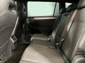 https://vehicle.imgix.net/4322381/89b390a3-e347-43e9-a4ab-0b9b4390d6ed.jpg