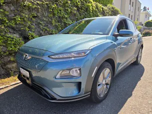 Hyundai Kona EV Bluelink Edition