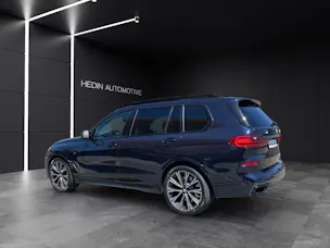 BMW X7 M50i