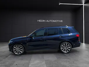 BMW X7 M50i
