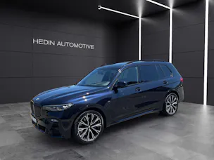 BMW X7 M50i