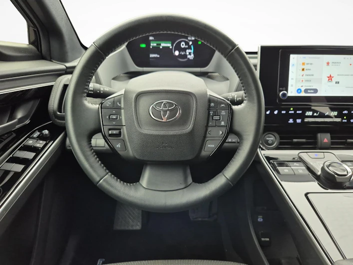 Fahrzeugbild TOYOTA BZ4X