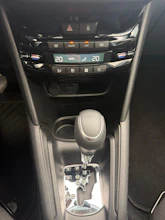 https://vehicle.imgix.net/4322442/03099839-8024-4b6d-9043-97ad7c65feac.jpg