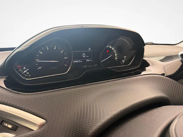 PEUGEOT 208 1.2 PureTech Allure S/S
