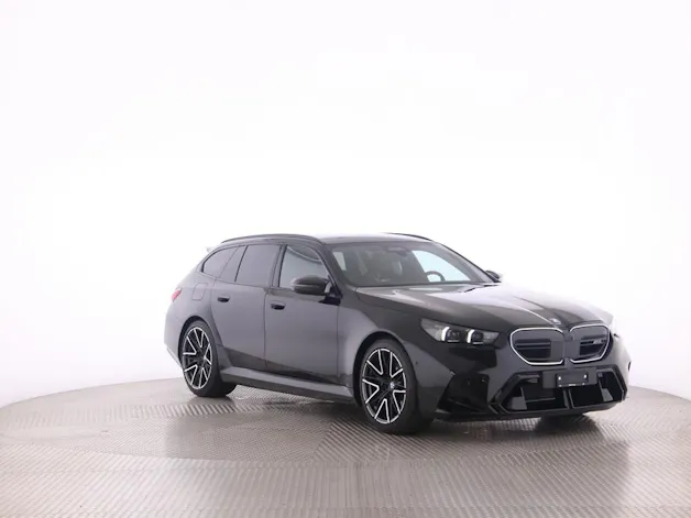 BMW M5 xDrive Touring
