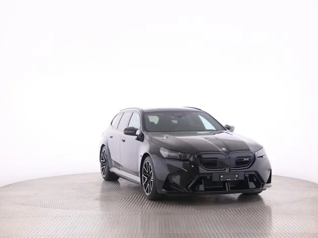 BMW M5 xDrive Touring
