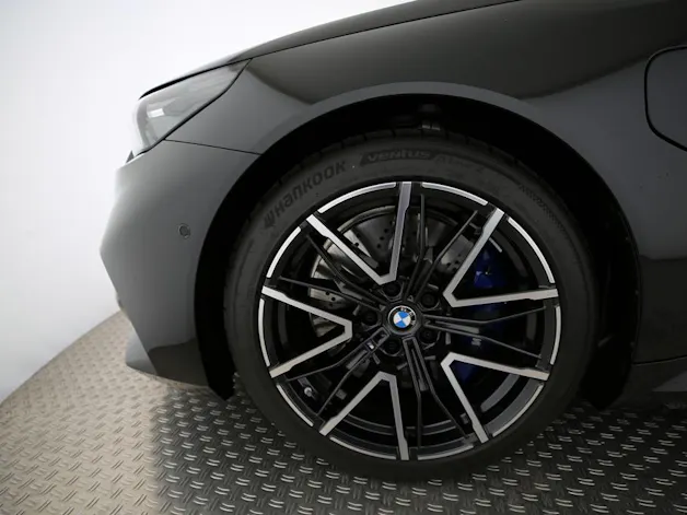 BMW M5 xDrive Touring