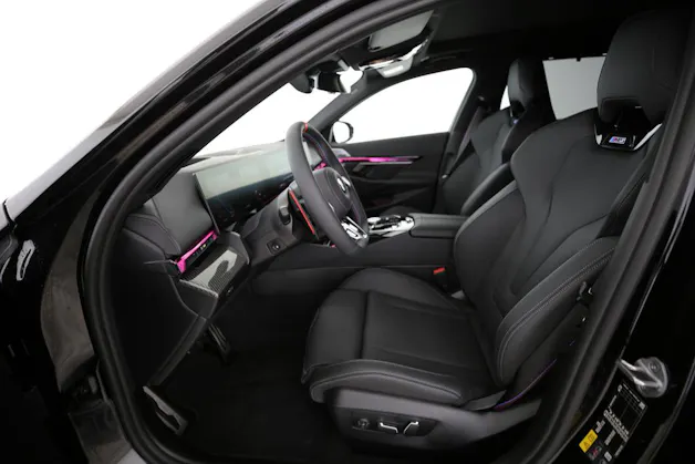 BMW M5 xDrive Touring