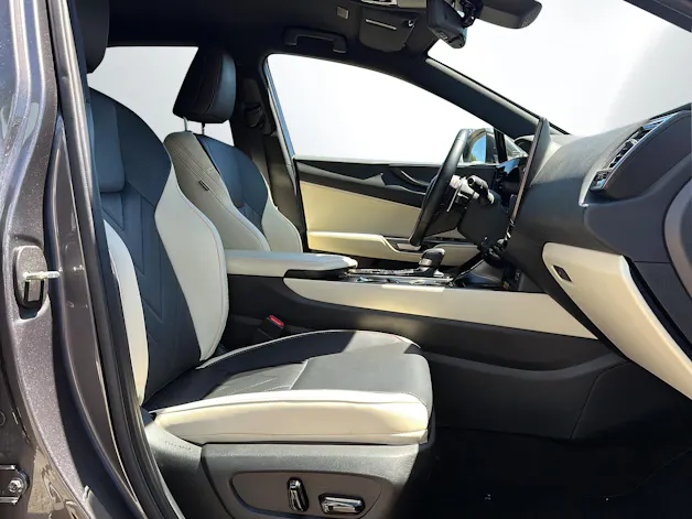 Lexus NX 450h+ Excellence