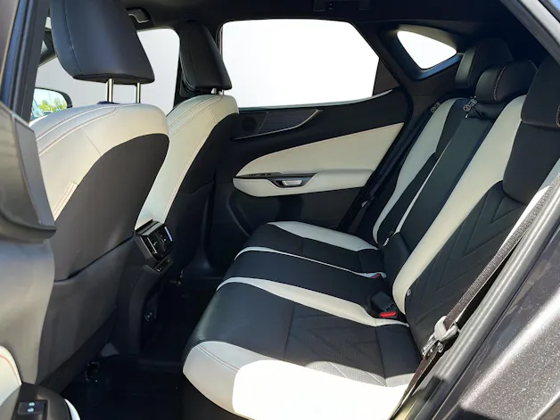 Lexus NX 450h+ Excellence