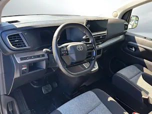 Toyota PROACE Verso L1 2.0 D Trend