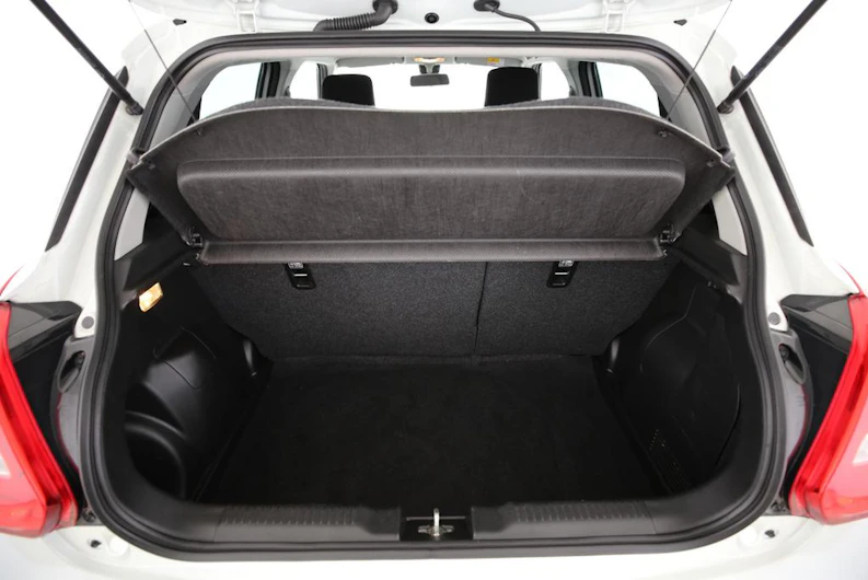 image du véhicule SUZUKI SWIFT