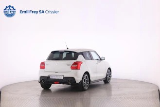 https://vehicle.imgix.net/4322502/7fc5c386-2a45-4d46-9847-63b2082db38c.jpg