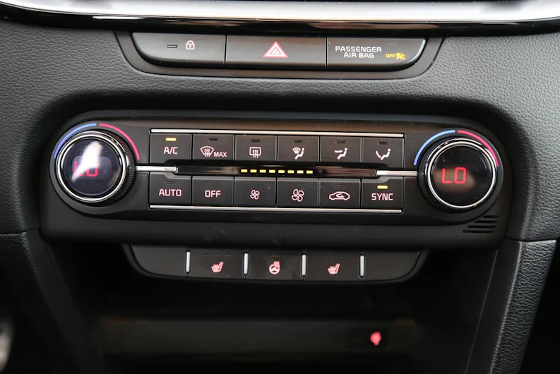 image du véhicule KIA CEED