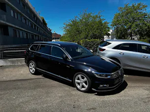 VW Passat Variant 2.0 TDI 190 SCR Highl. DSG 4m