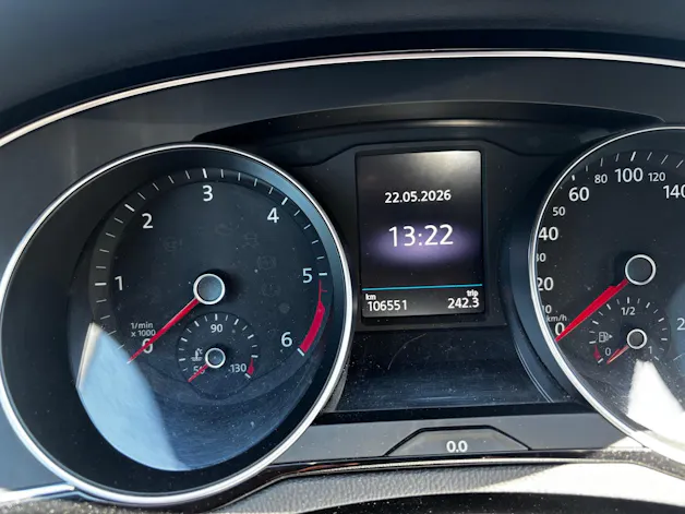 VW Passat Variant 2.0 TDI 190 SCR Highl. DSG 4m