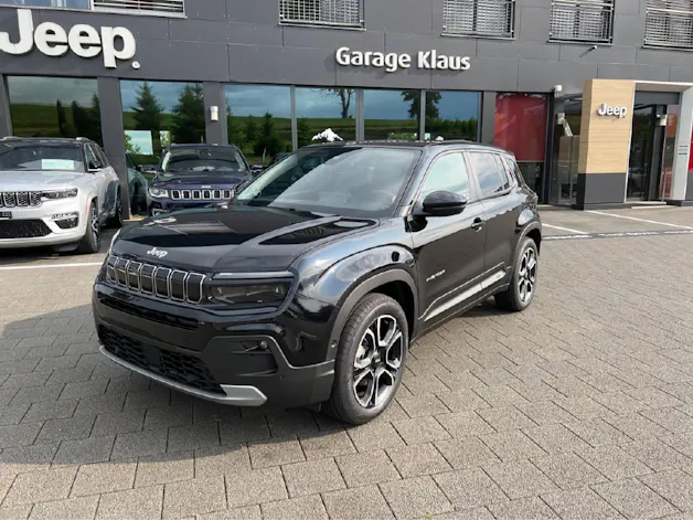 Jeep Avenger Summit