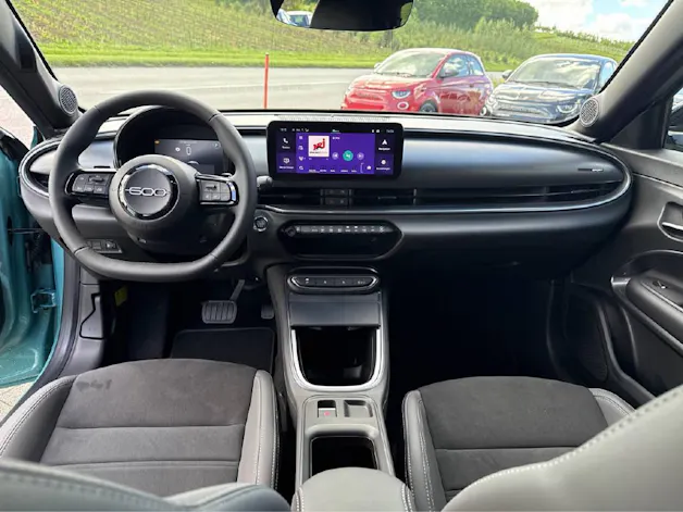 Fiat 600 1.2 Hybrid 145 Sport