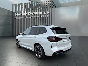BMW iX3 E-Motor Impressive