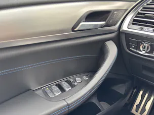 BMW iX3 E-Motor Impressive