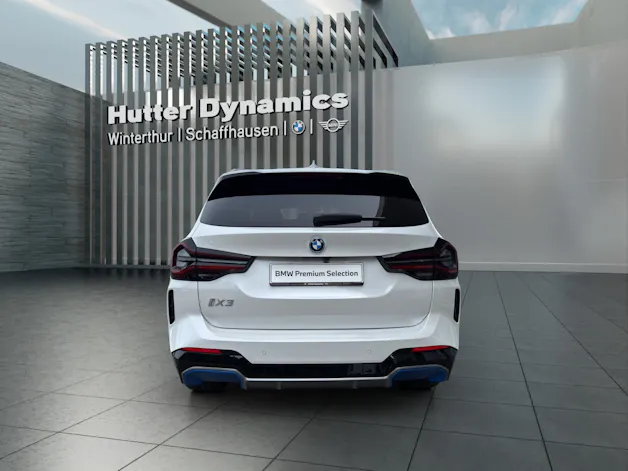 BMW iX3 E-Motor Impressive