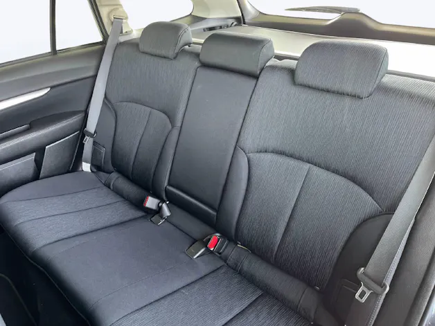 Subaru Legacy Station 2.0i Swiss Special