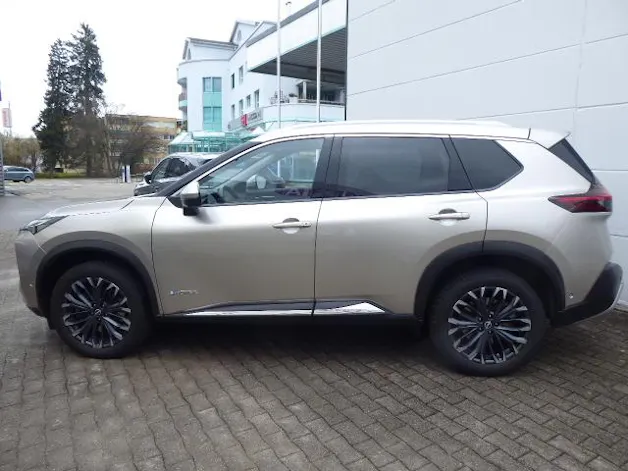 Nissan X-Trail 1.5 VC-T Tekna e-4orce