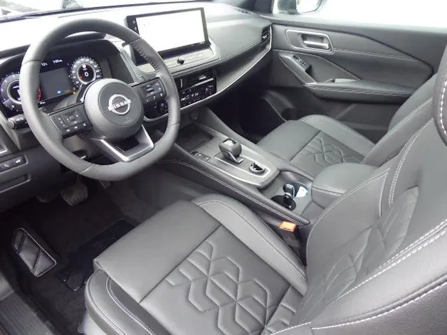 Nissan Qashqai 1.3 DIG-T Tekna 4x4 Aut.