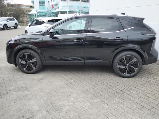 Nissan Qashqai 1.3 DIG-T Tekna 4x4 Aut.