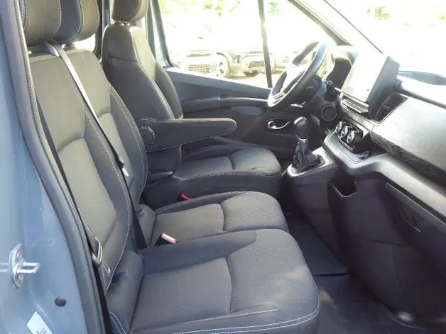 Renault Trafic Passenger 2.0 dCi Blue Automat