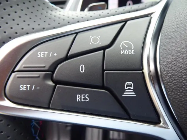Renault Captur 1.3 TCe 140 esprit Alpine EDC