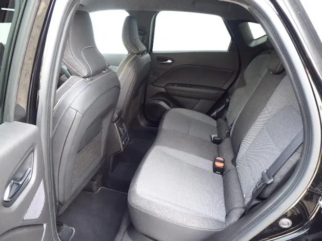 Renault Captur 1.3 TCe 140 techno