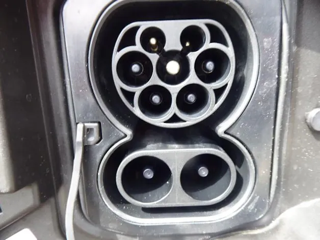 Renault Twingo E-Tech Urban Range techno